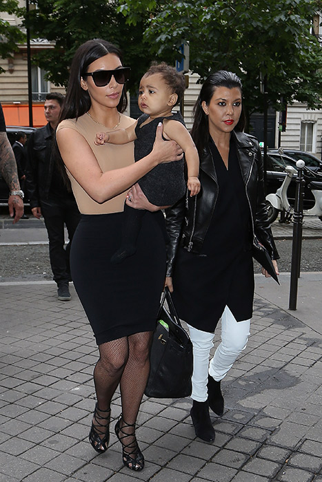 kim-kardashian-baby-north-paris-wedding2